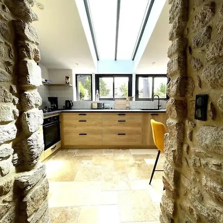 Charmante Maison Rustique بيت للعطل بيرياك-سور-مير